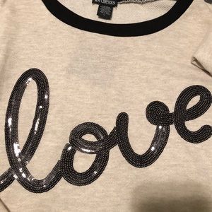 (NWT) Miss Chievous “Love” Sweatshirt!!!!